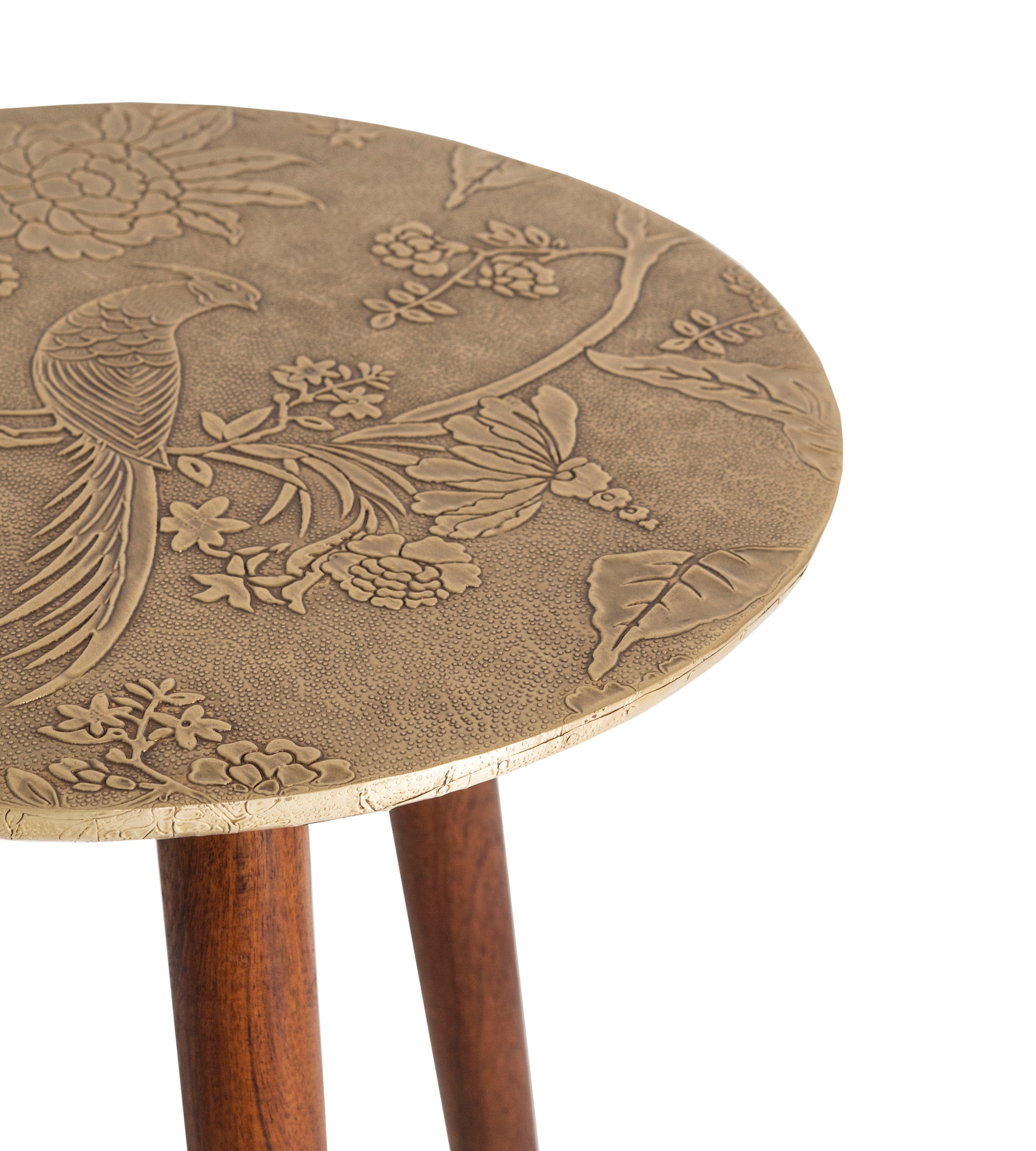 A Work of Art in Every Corner: Why Everyone's Falling in Love with Our Unique Metal Cladding Side Table