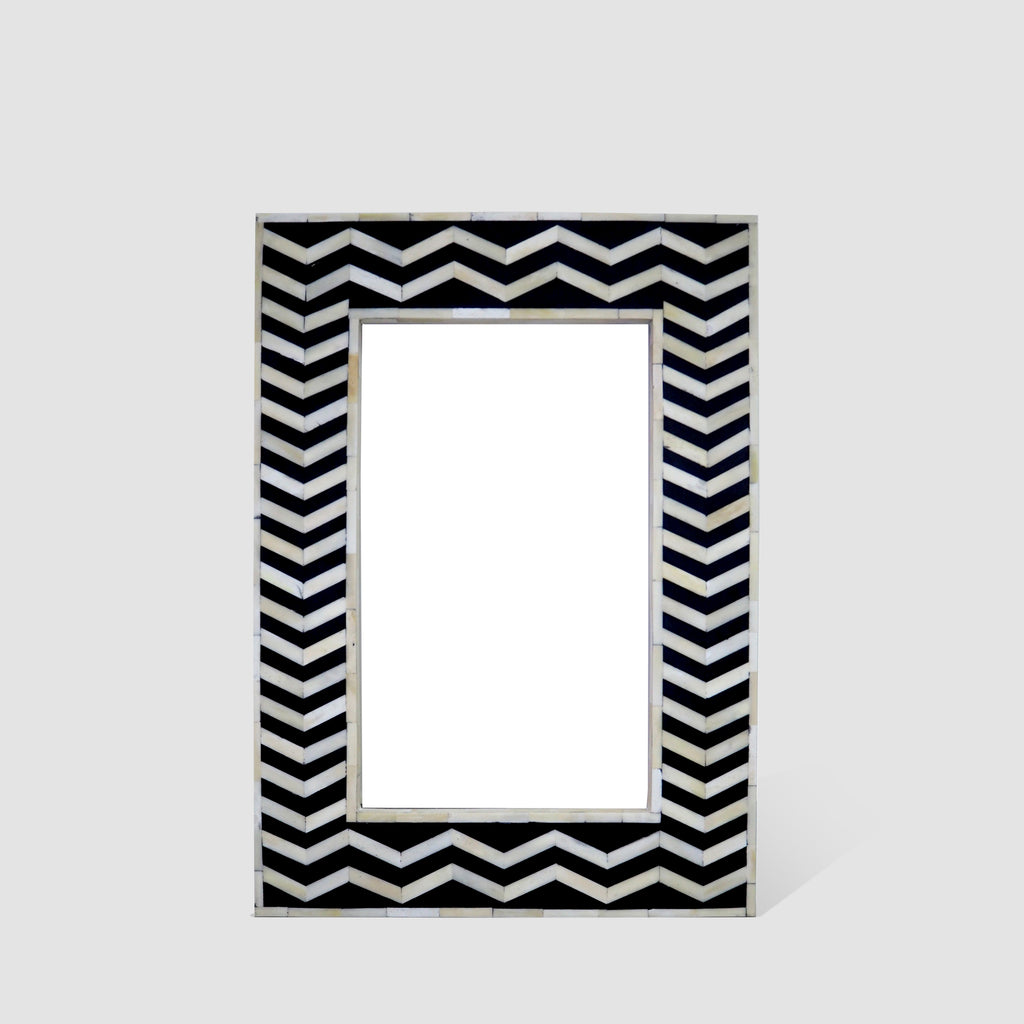 A Statement Mirror Frame That Elevates Any Space.