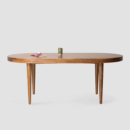 Dining Table That Defines Timeless Craft.